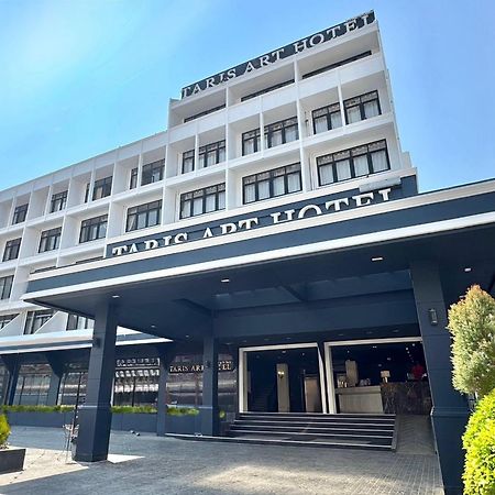 Taris Art Hotel Пхрэ Экстерьер фото