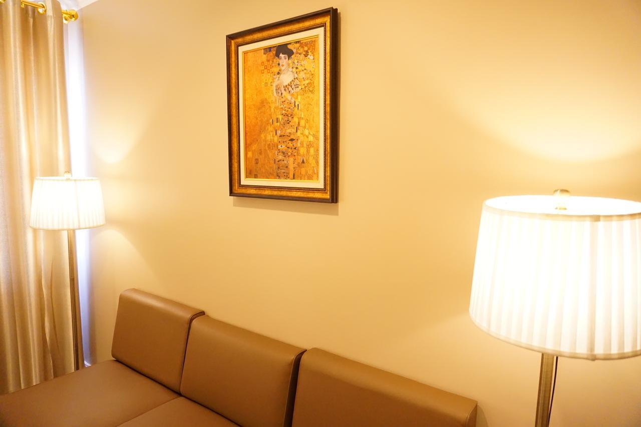 Taris Art Hotel Пхрэ Экстерьер фото