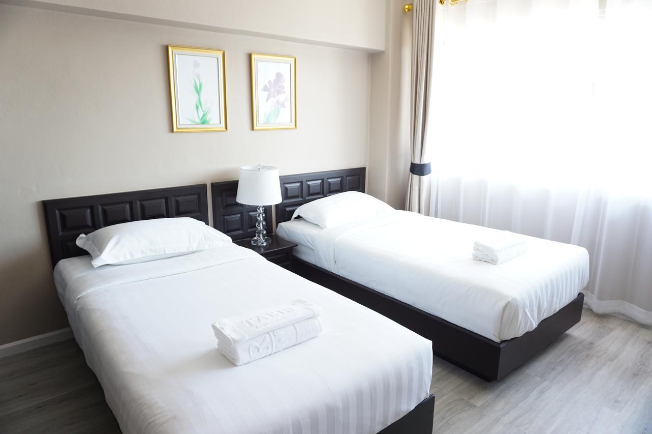 Taris Art Hotel Пхрэ Экстерьер фото