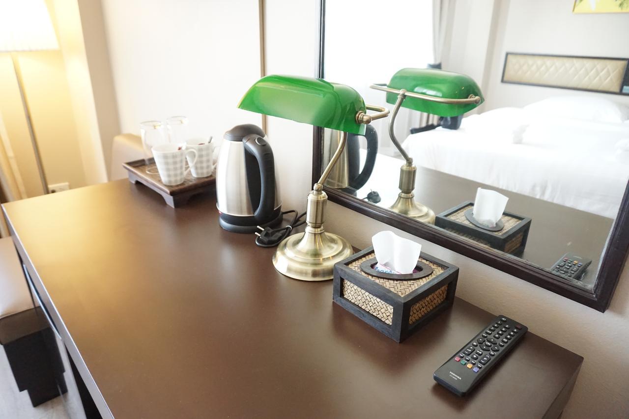 Taris Art Hotel Пхрэ Экстерьер фото