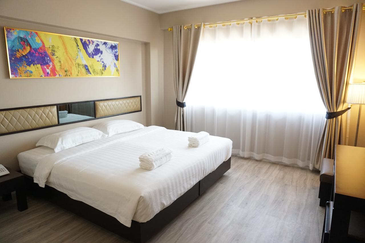 Taris Art Hotel Пхрэ Экстерьер фото